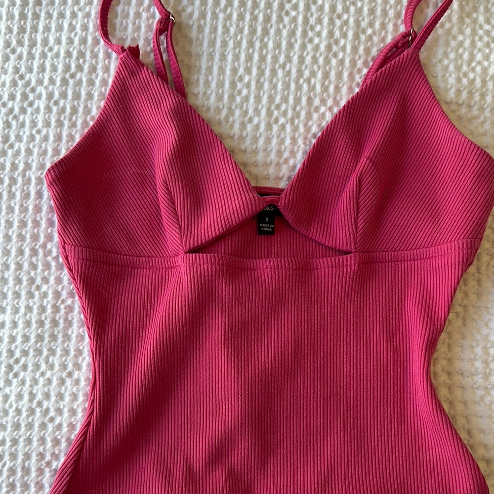Lulu's Pink Ribbed Bodysuit - Picture 2 of 2